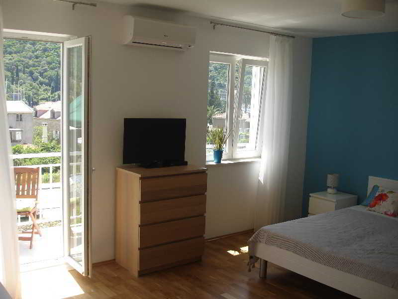 Apartments Silvija โมโกชิซา ภายนอก รูปภาพ